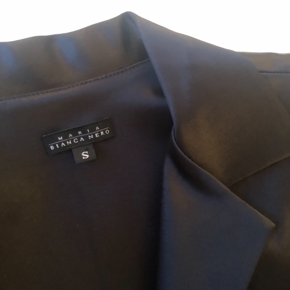NWOT, Maria Bianca Nero Black Stretch, Satin Sheen Blazer - Picture 10 of 13